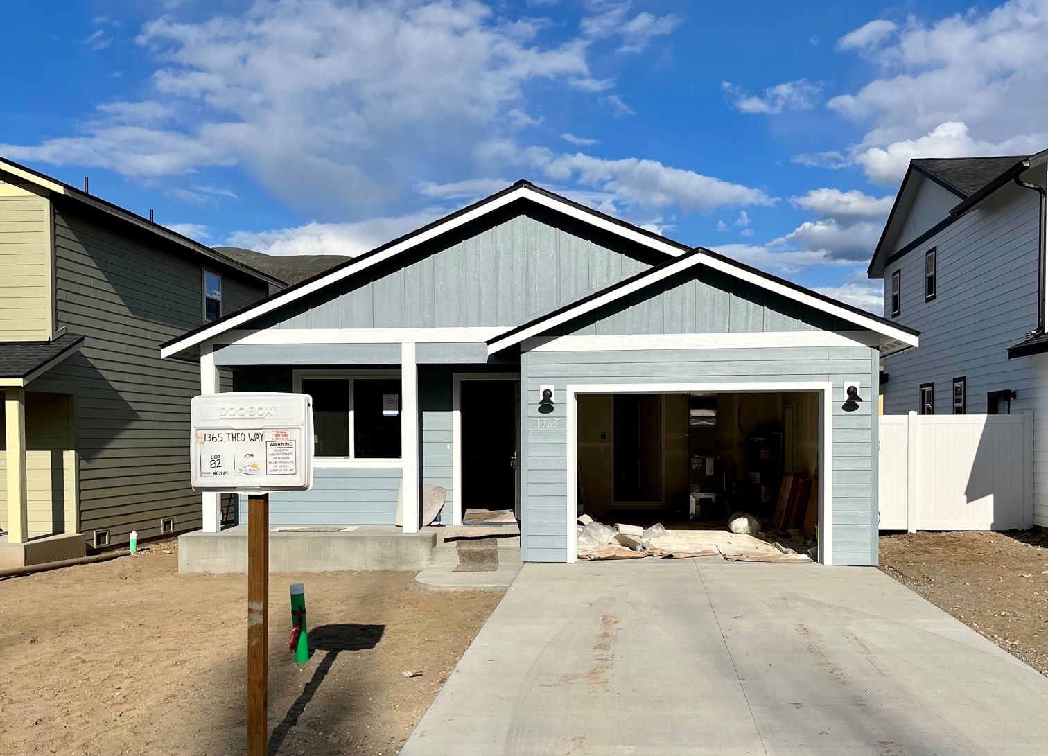 HIDEAWAY LAKE ESTATES, Rock Island, WA Real Homes